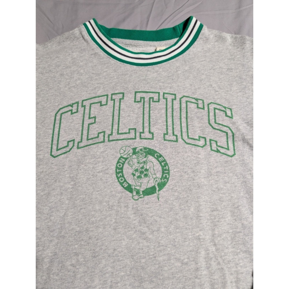 Tailgate Boston Celtics Cropped Sweatshirt‎ Womens Medium Gray Green Retro NBA - Picture 3 of 7